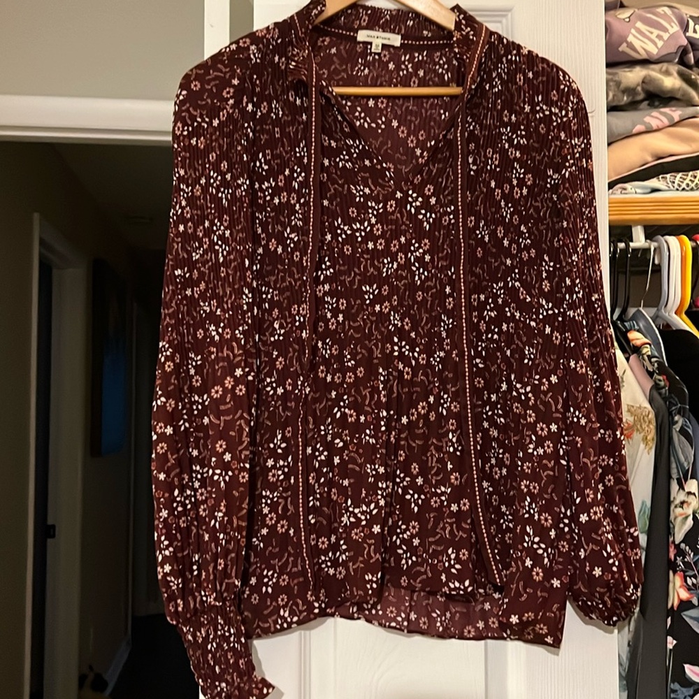Max Studio Size M Maroon Blouse with tie neck and smocked wrists on long sleeves